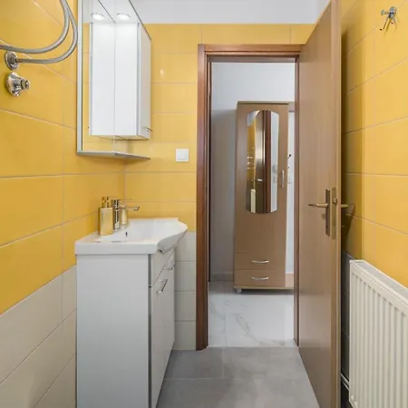 Elena Apartment *