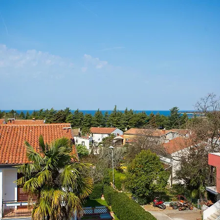 Elena Apartman Poreč